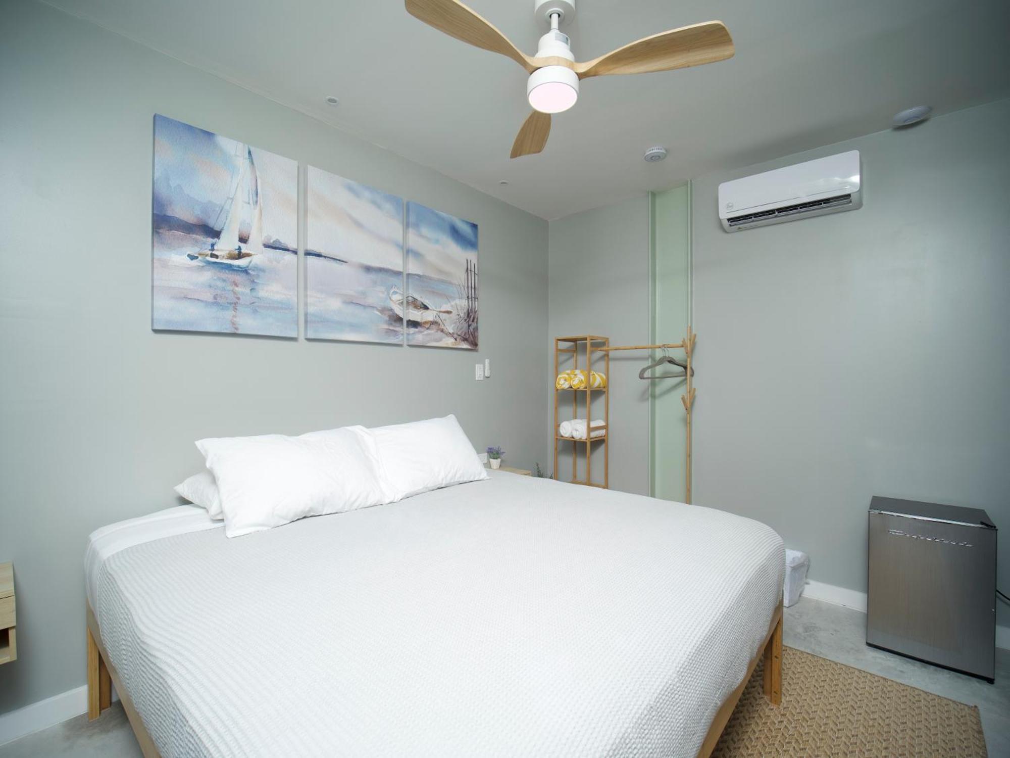 Sandbar Beachfront Hostel & Restaurant サン・ペドロ 部屋 写真